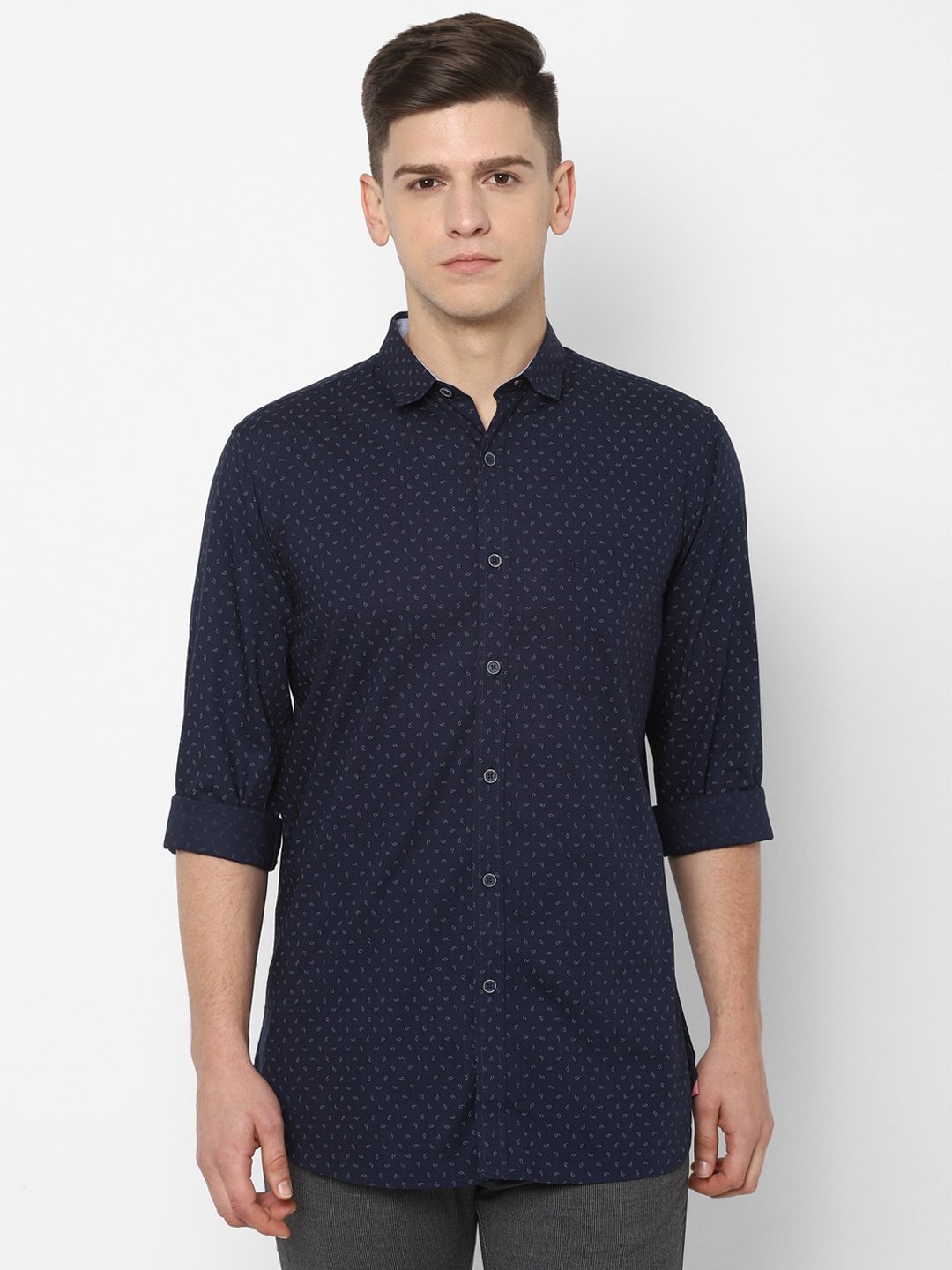 

Allen Solly Men Navy Blue Slim Fit Printed Pure Cotton Casual Shirt