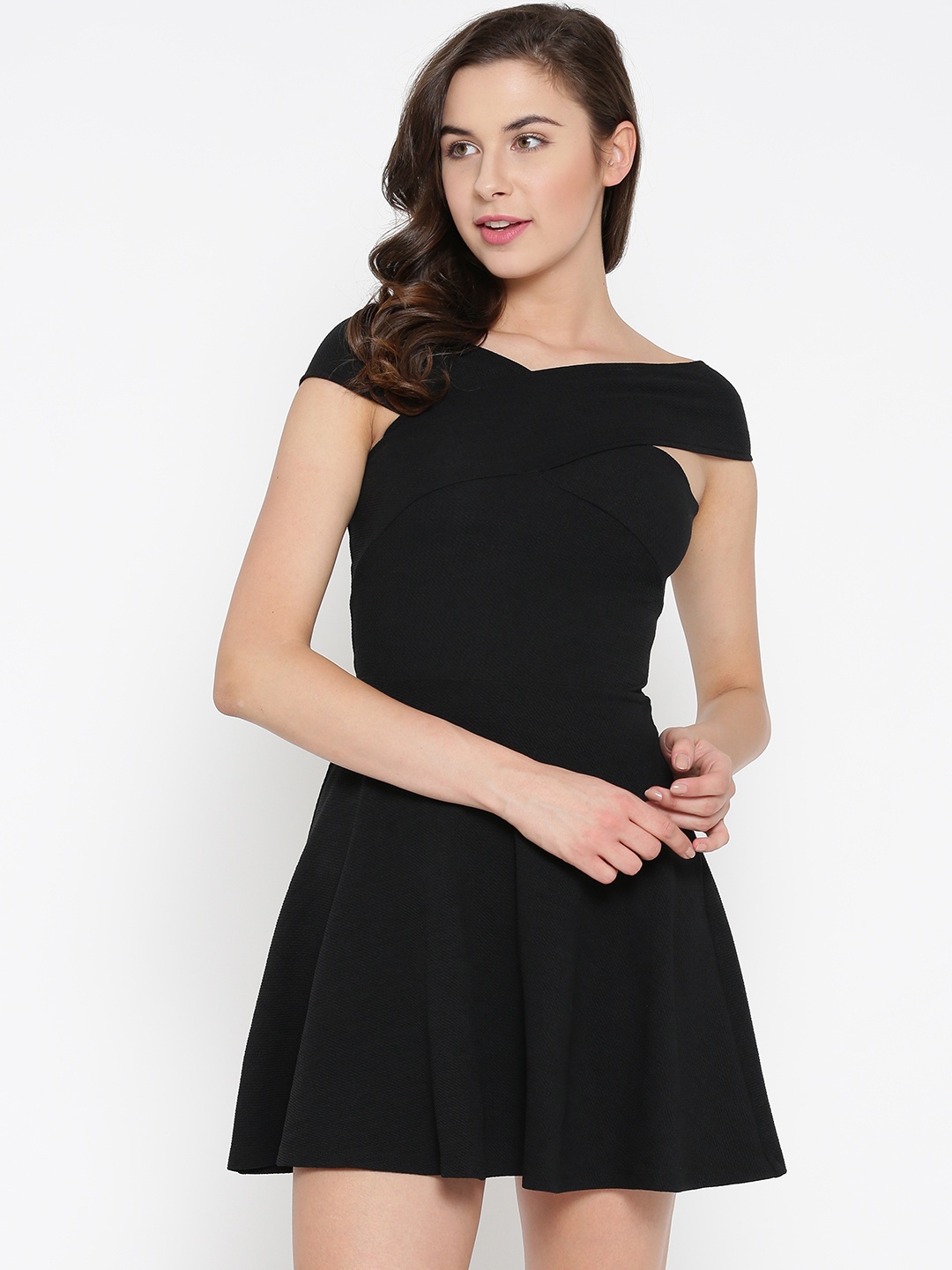 

Veni Vidi Vici Women Black Solid Fit & Flare Dress