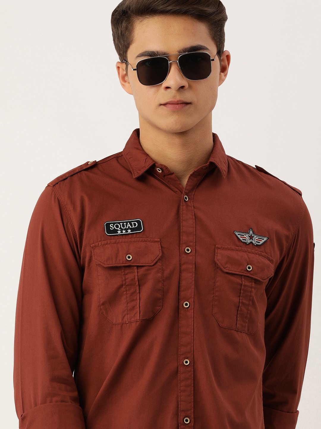 

IVOC Men Rust Red Solid Cotton Standard Slim Fit Casual Shirt