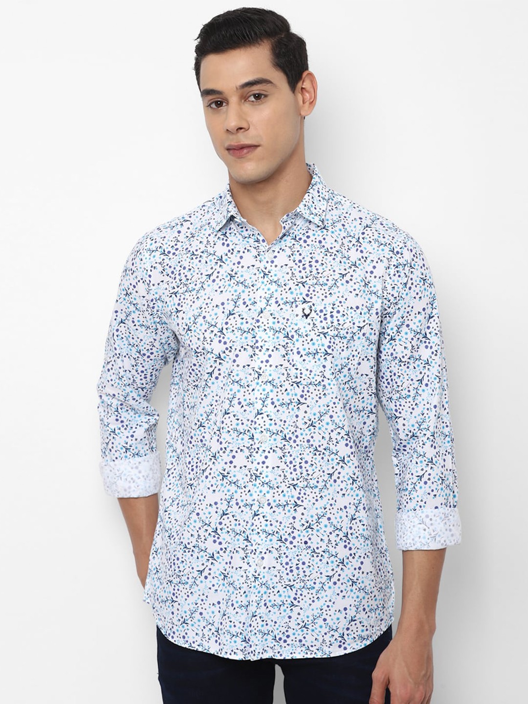 

Allen Solly Men Blue Slim Fit Floral Printed Cotton Casual Shirt