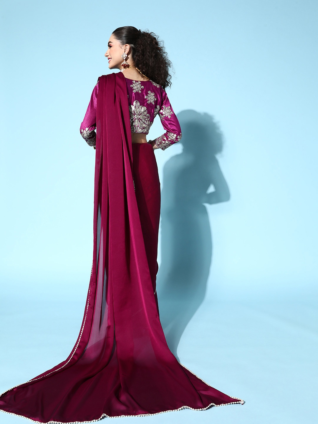 

HERE&NOW Solid Satin Saree with Embroidered Border, Burgundy