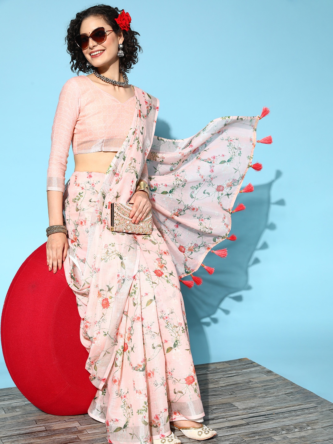 

HERE&NOW Floral Pure Linen Saree, Peach