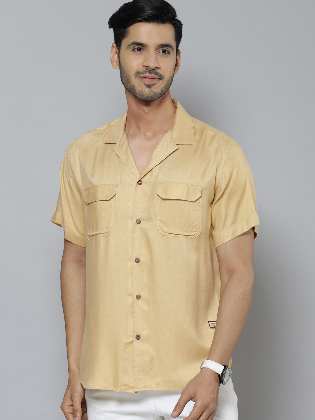 

DENNISON Men Beige Solid Cuban Collar Smart Regular Fit Casual Shirt