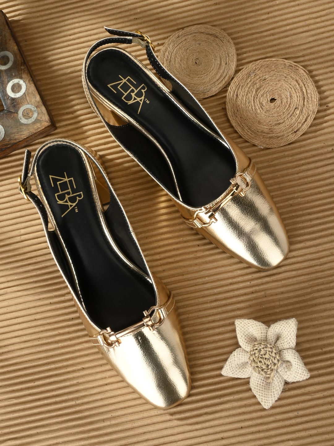 

Zebba Women Gold-Toned Solid Block Pumps with Buckles