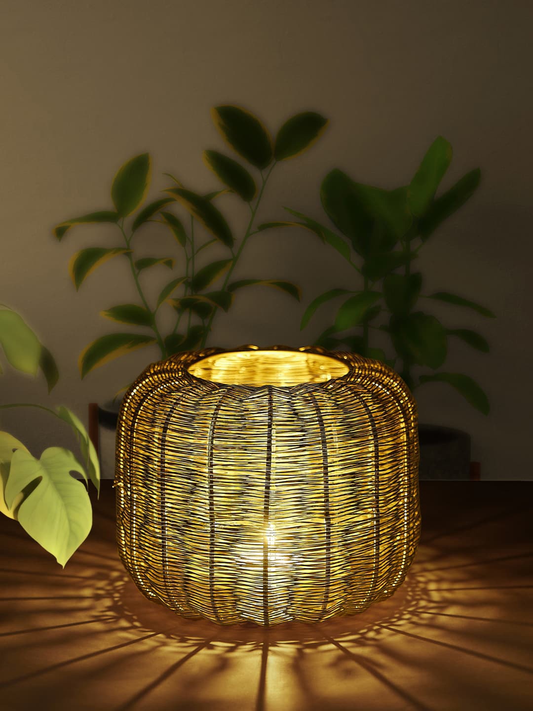 

Living scapes by Pantaloons Gold-Toned Cylindrical Candle Holders