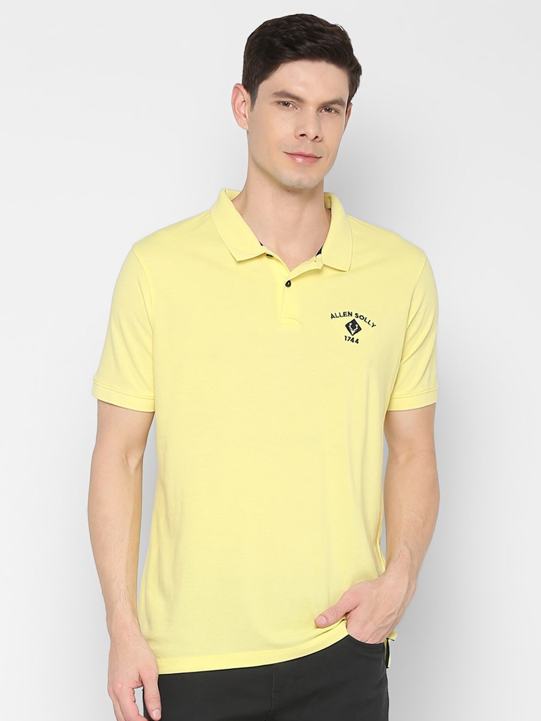 

Allen Solly Men Yellow Solid Polo Collar T-shirt