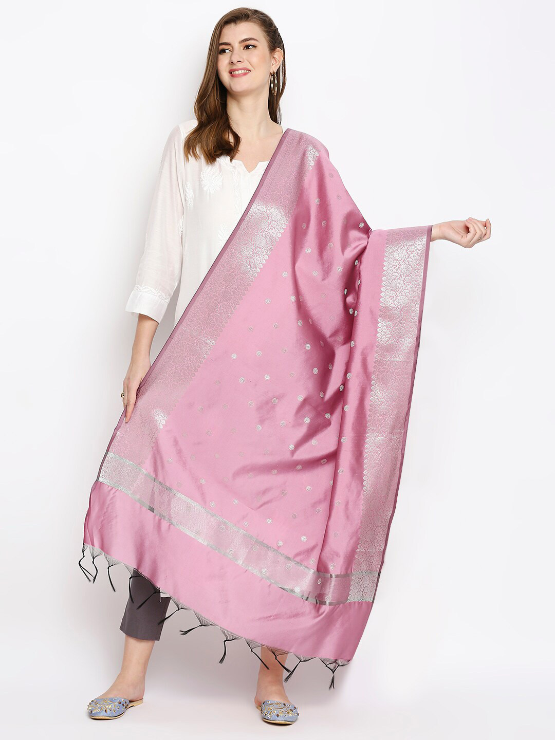 

Dupatta Bazaar Mauve & Silver-Toned Ethnic Motifs Woven Design Dupatta