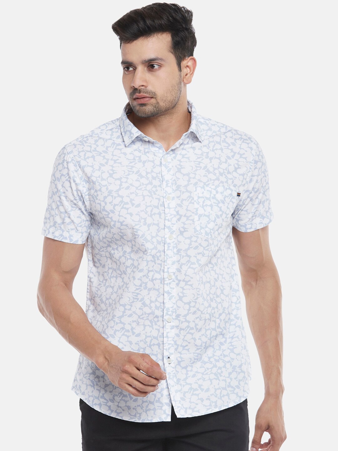 

Urban Ranger by pantaloons Men White Floral Printed Slim Fit Cotton Casual Shirt