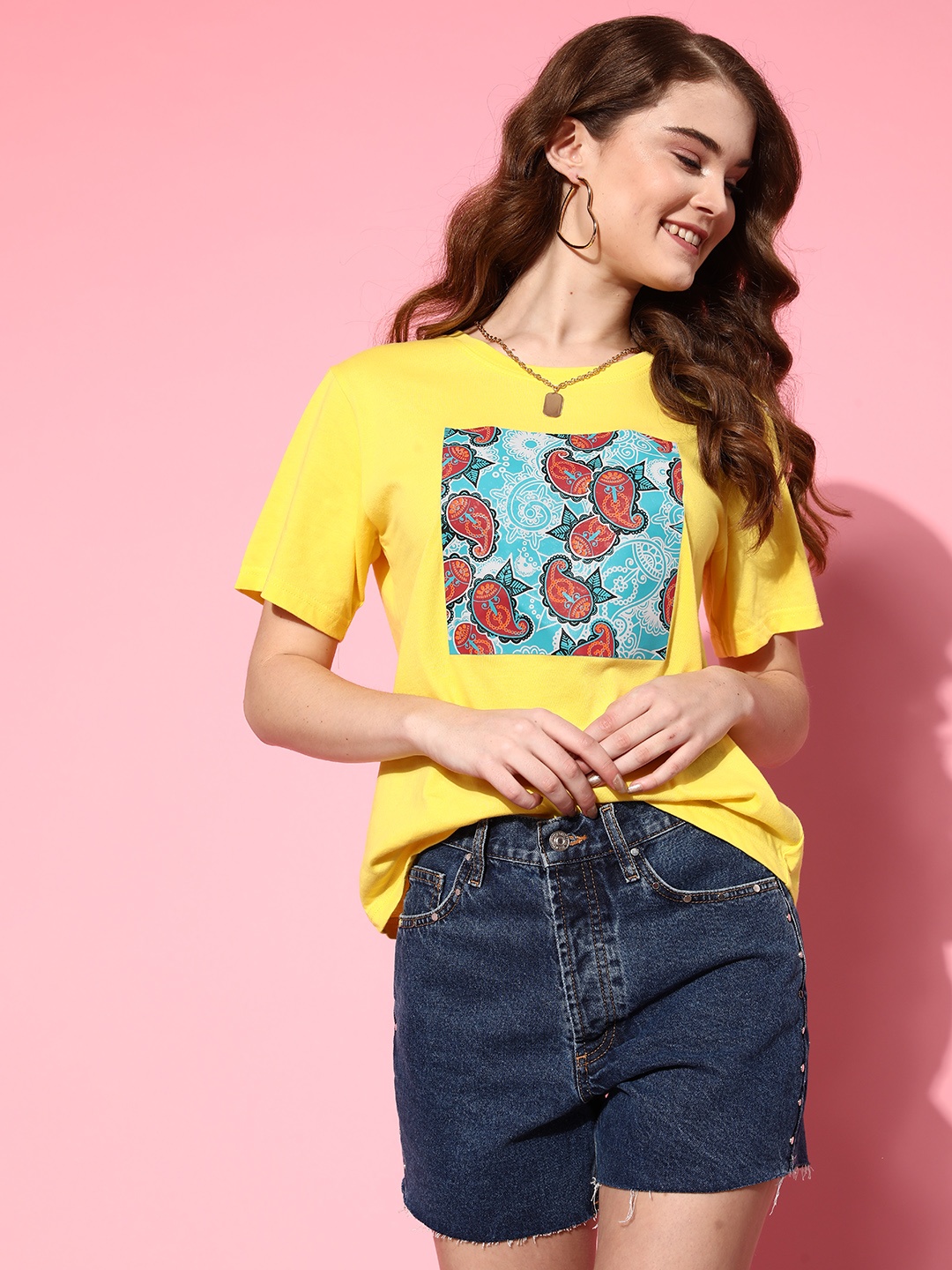 

Antheaa Women Yellow Graphic Print Parade Tshirt