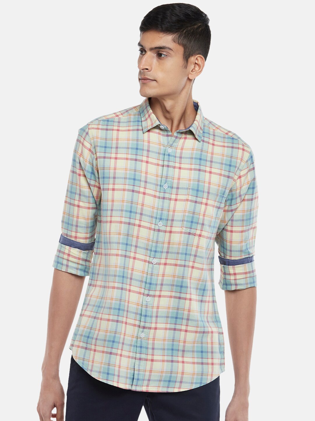 

BYFORD by Pantaloons Men Green Slim Fit Checked Cotton Casual Shirt