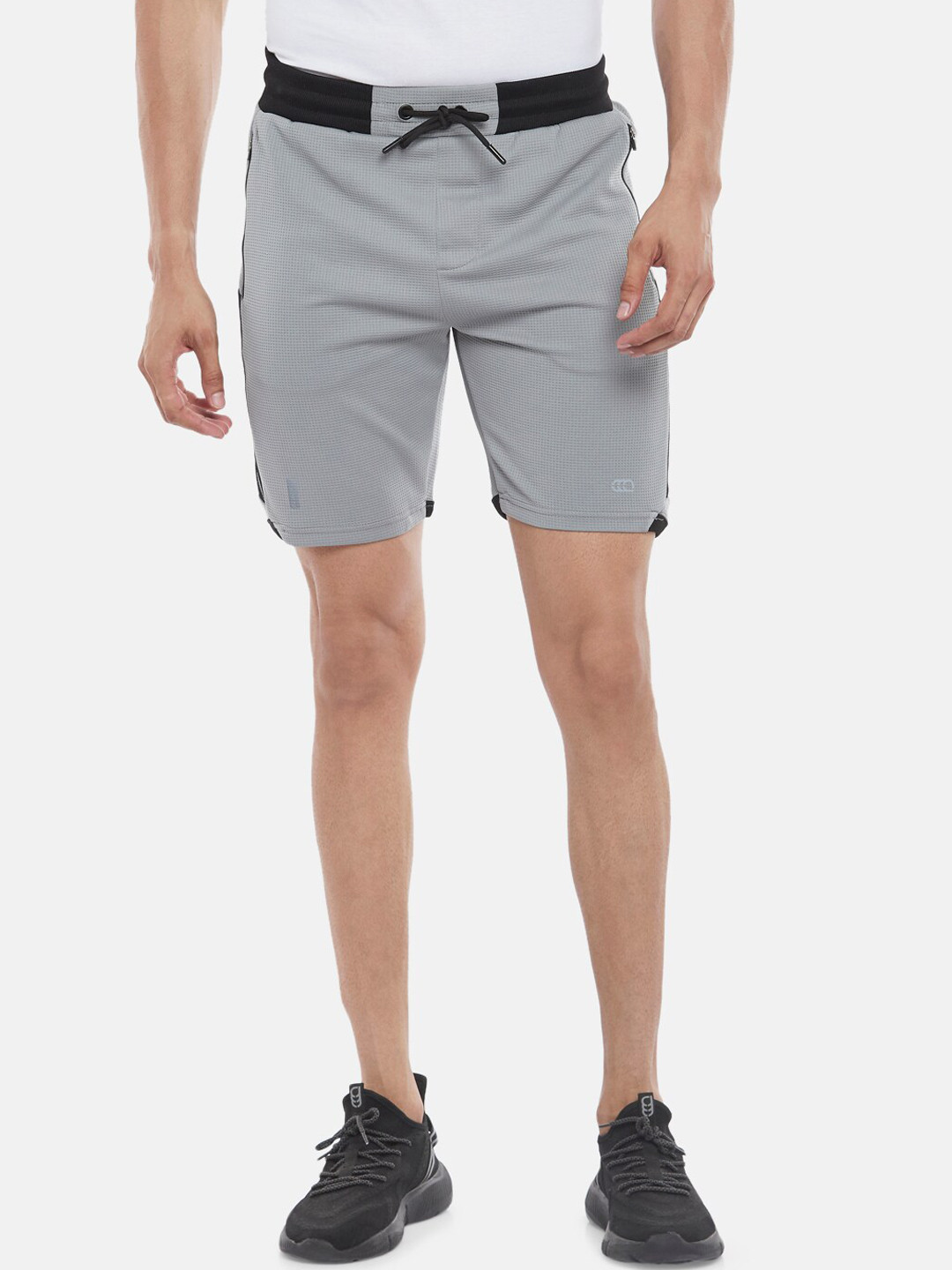 

Ajile by Pantaloons Men Grey Slim Fit Sports Shorts