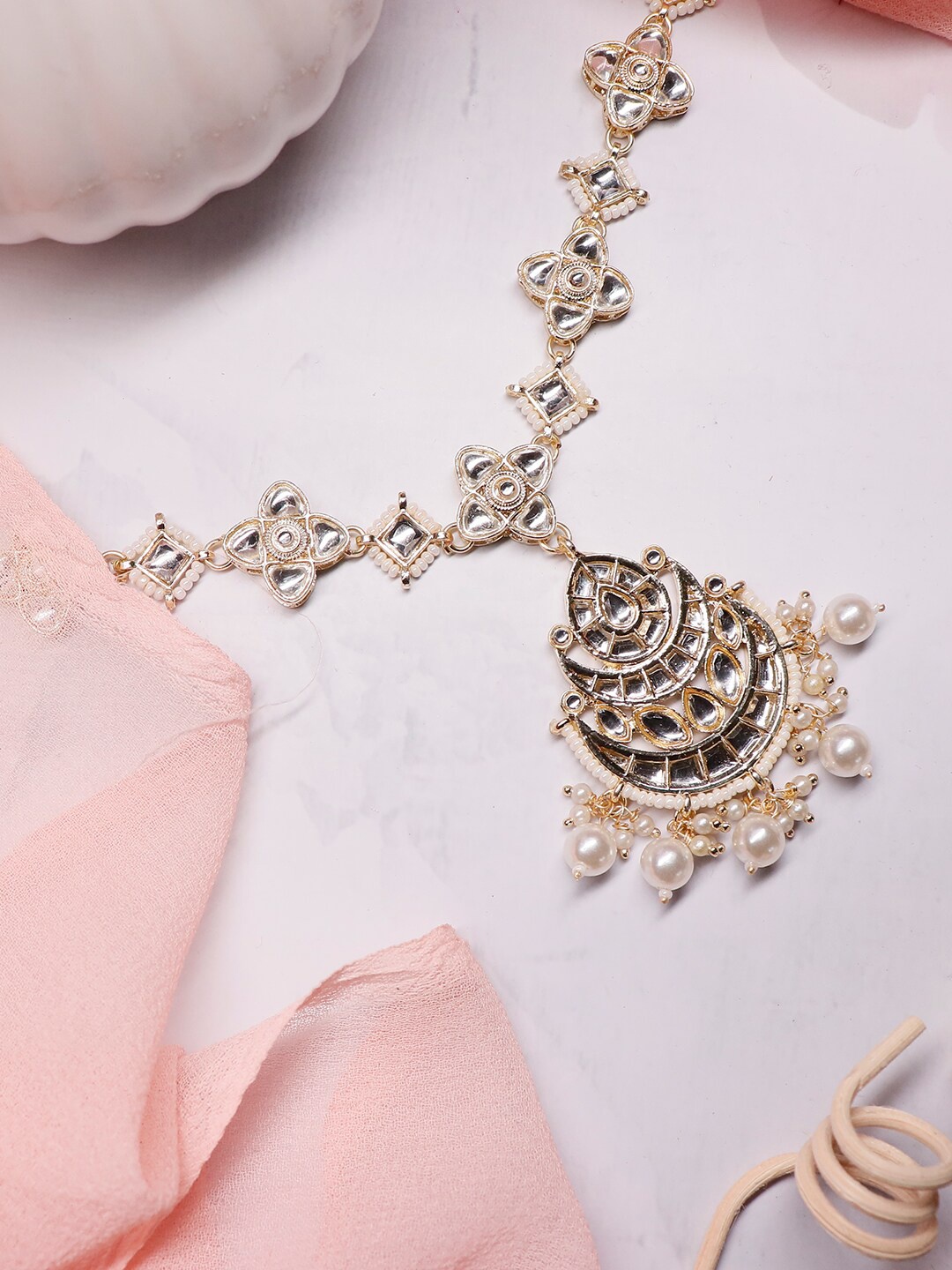 

Ishhaara Gold-Plated Classic Kundan Studded Matha Patti with Earrings