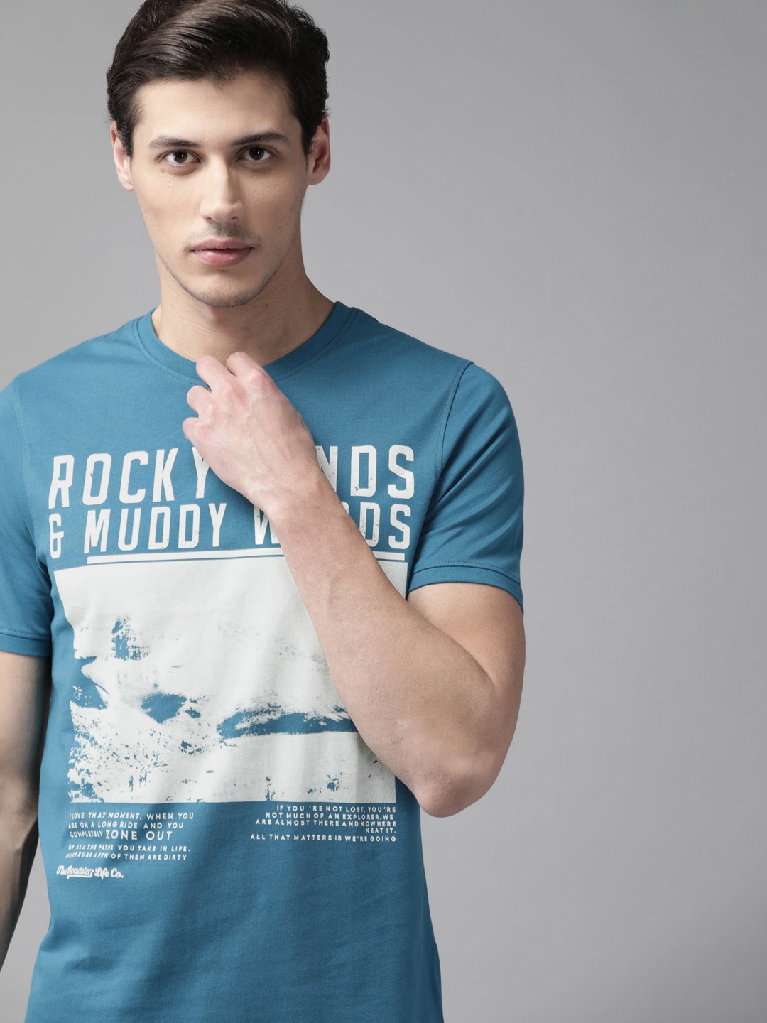 

Roadster Men Teal Typography Printed Pure Cotton T-shirt
