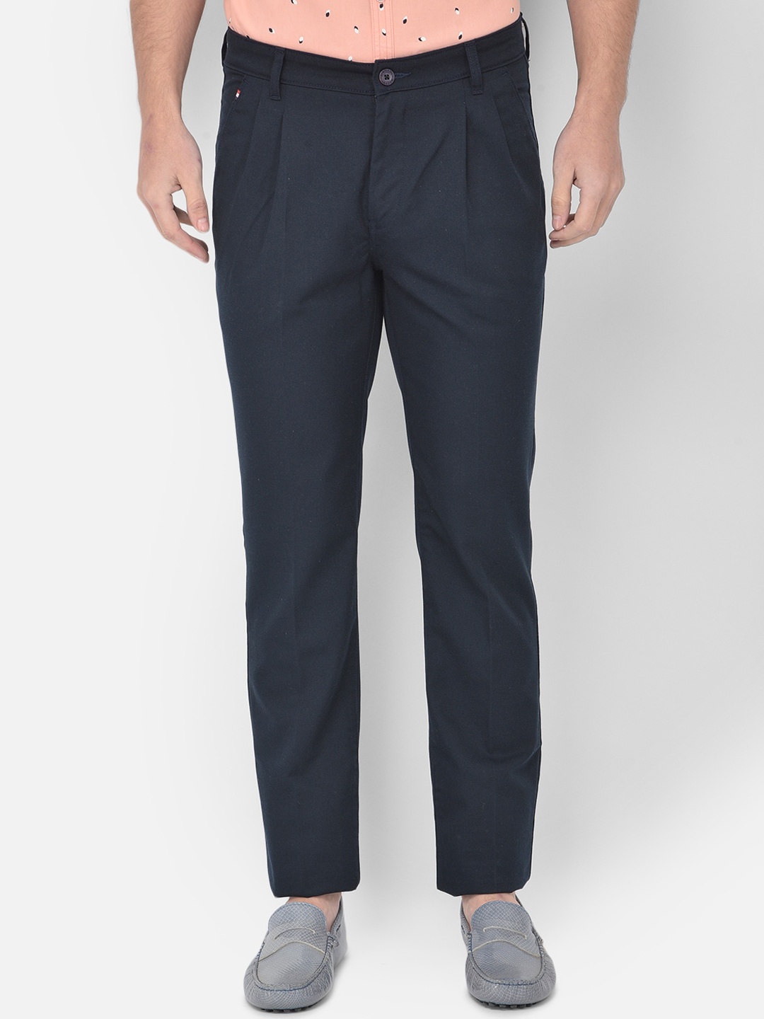 

Canary London Men Navy Blue Smart Slim Fit Wrinkle Free Cotton Pleated Trousers