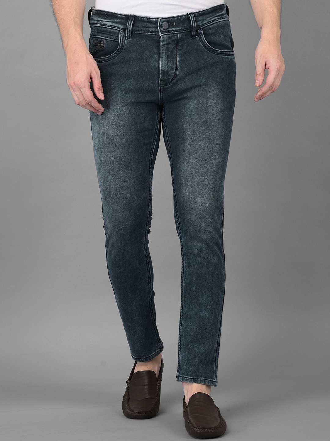 

Canary London Men Blue Smart Skinny Fit Low-Rise Light Fade Stretchable Jeans
