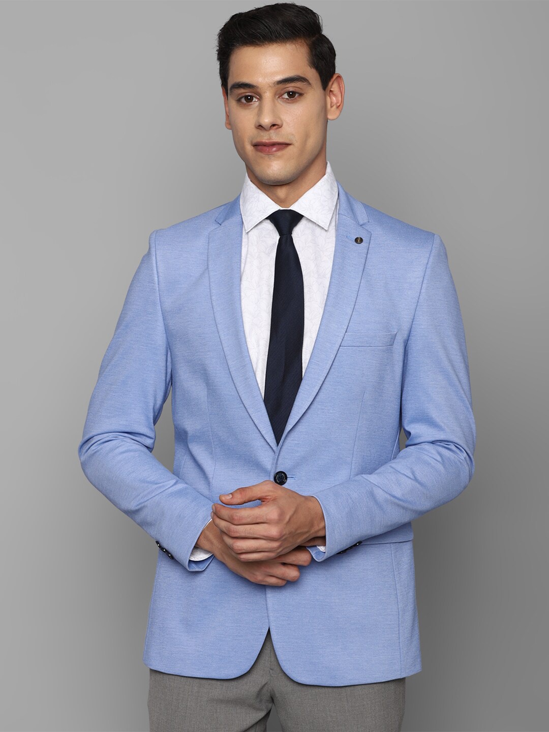 

Allen Solly Men Blue Solid Single-Breasted Slim-Fit Formal Blazer
