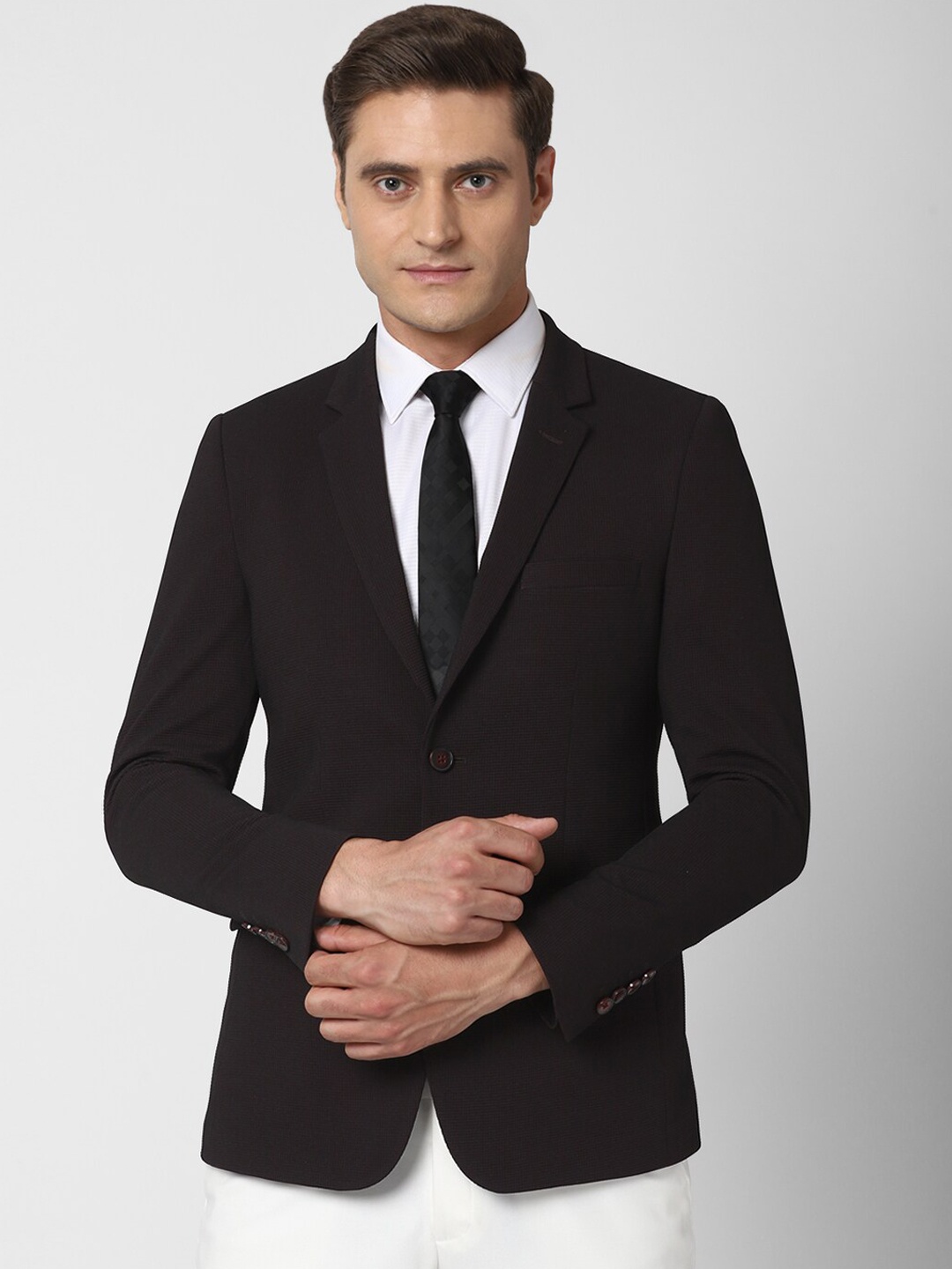 

Van Heusen Men Black Solid Slim-Fit Single Breasted Blazer