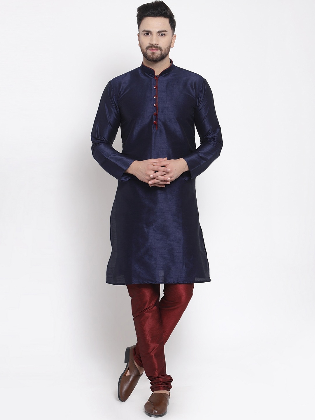 

Kaifoo Men Navy Blue & Maroon Solid Kurta with Pyjamas