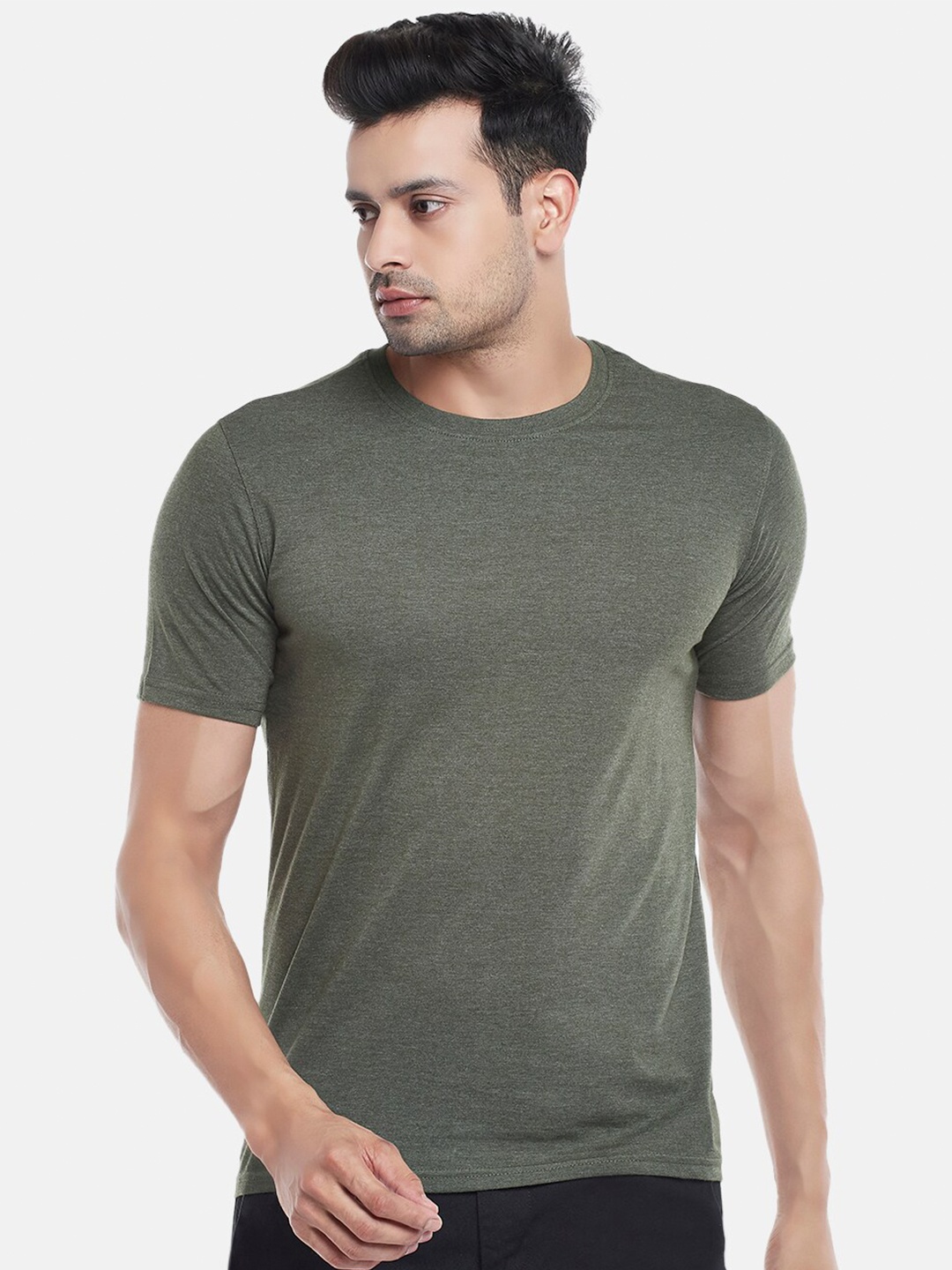

BYFORD by Pantaloons Men Olive Green Outdoor T-shirt