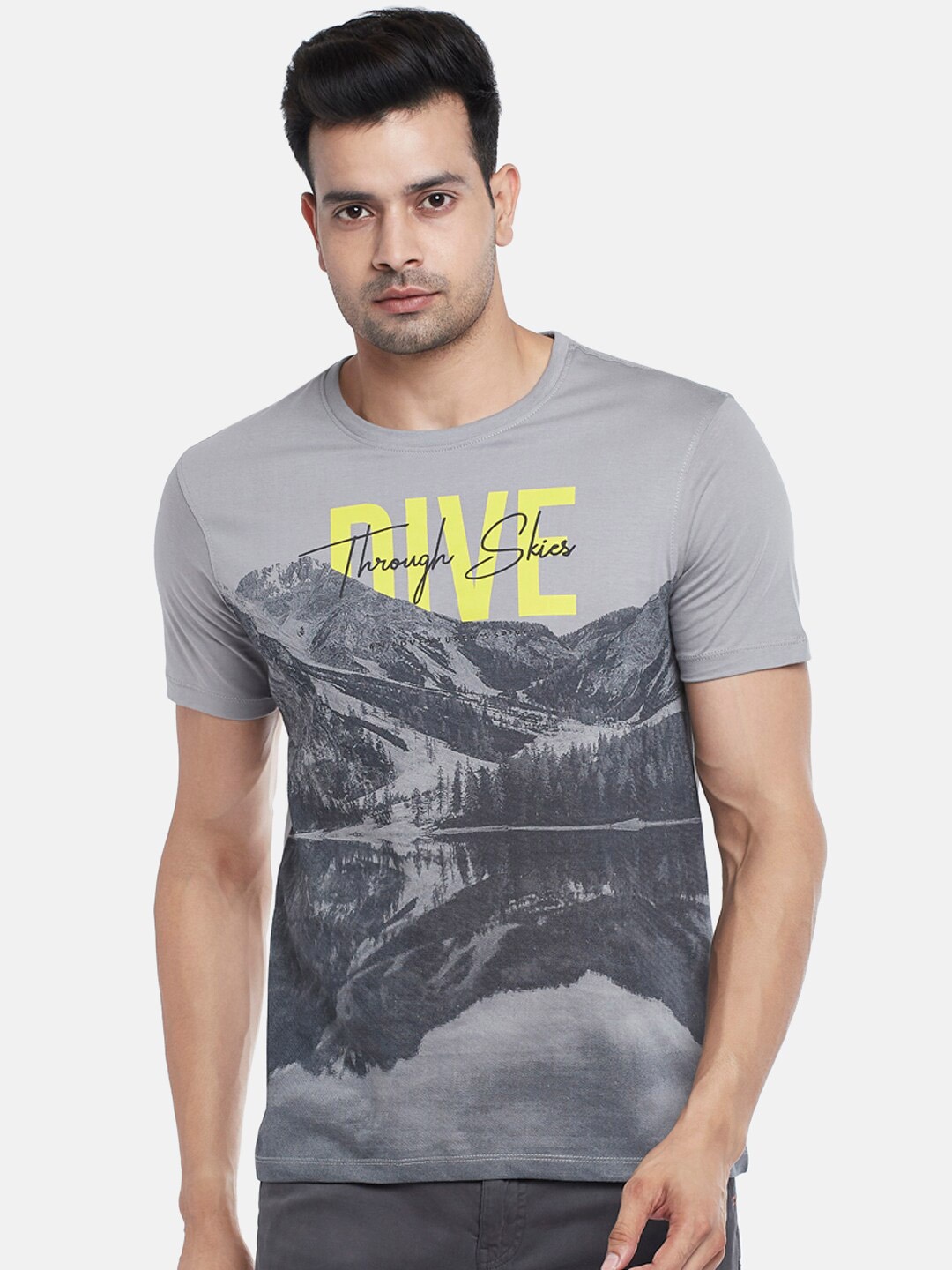 

Urban Ranger by pantaloons Men Grey Printed Slim Fit T-shirt