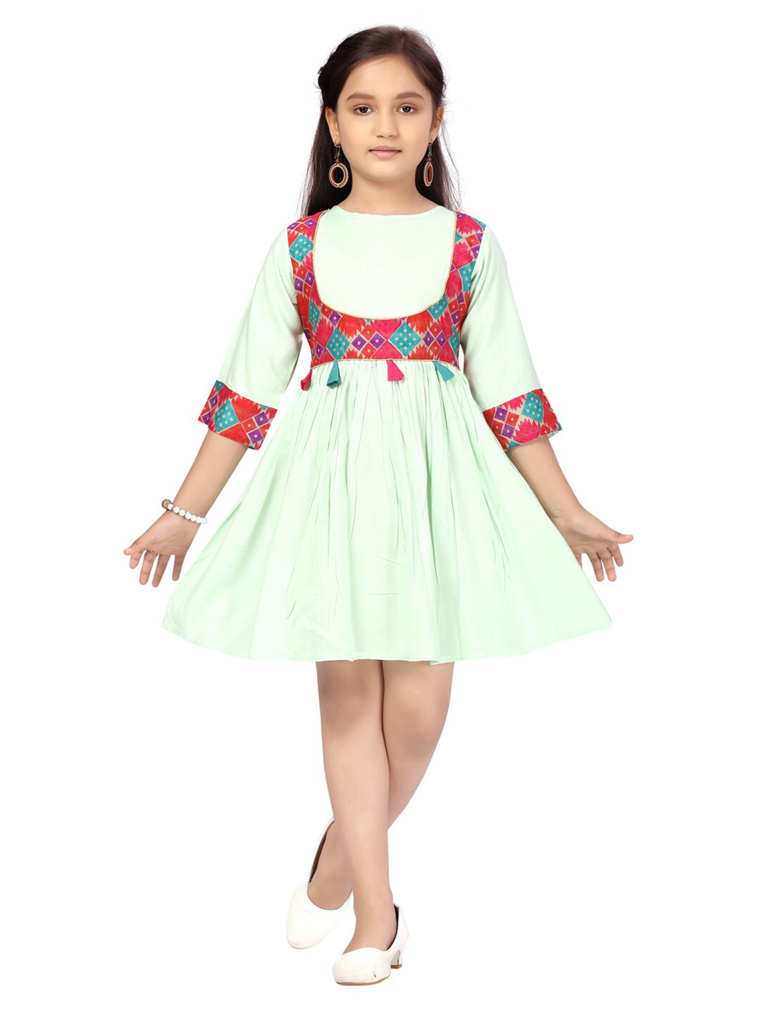 

Aarika Sea Green Floral Dress