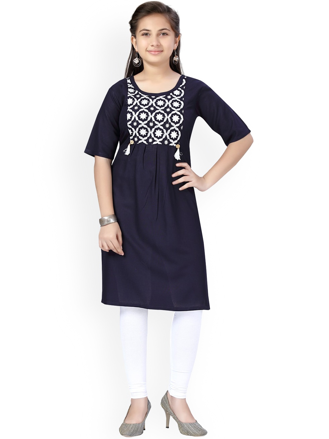 

Aarika Girls Navy Blue Embroidered Pure Cotton Kurti