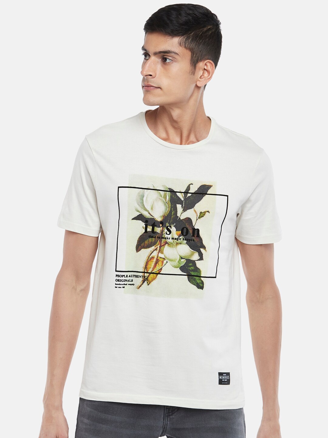 

People Men Grey & Green Printed T-shirt