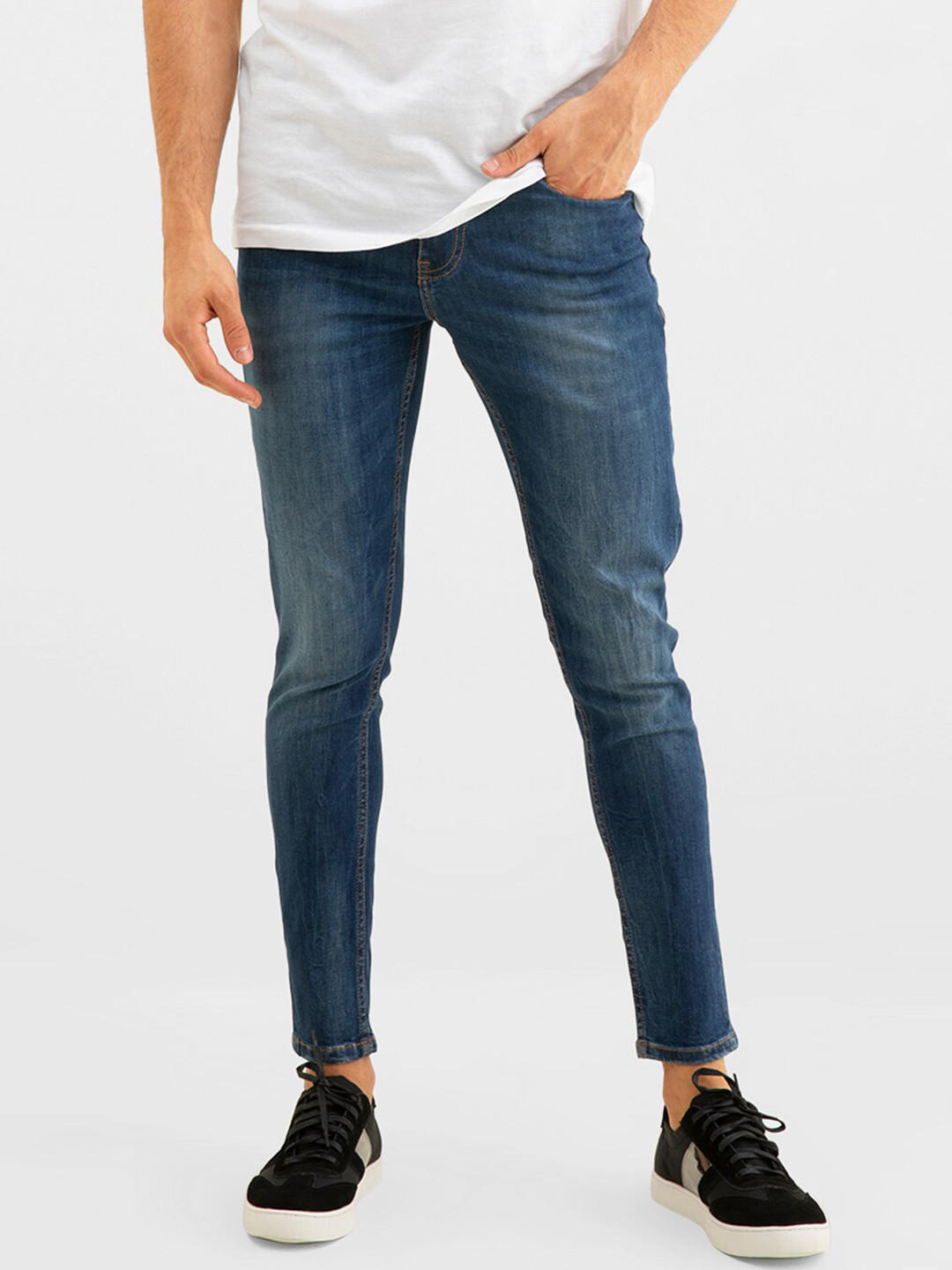 

Snitch Men Blue Skinny Fit Light Fade Stretchable Jeans