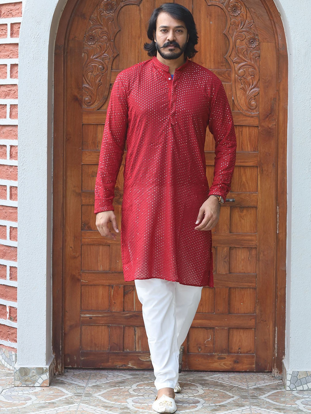 

amzira Men Red Floral Printed Mirror Work Kurti with Trousers