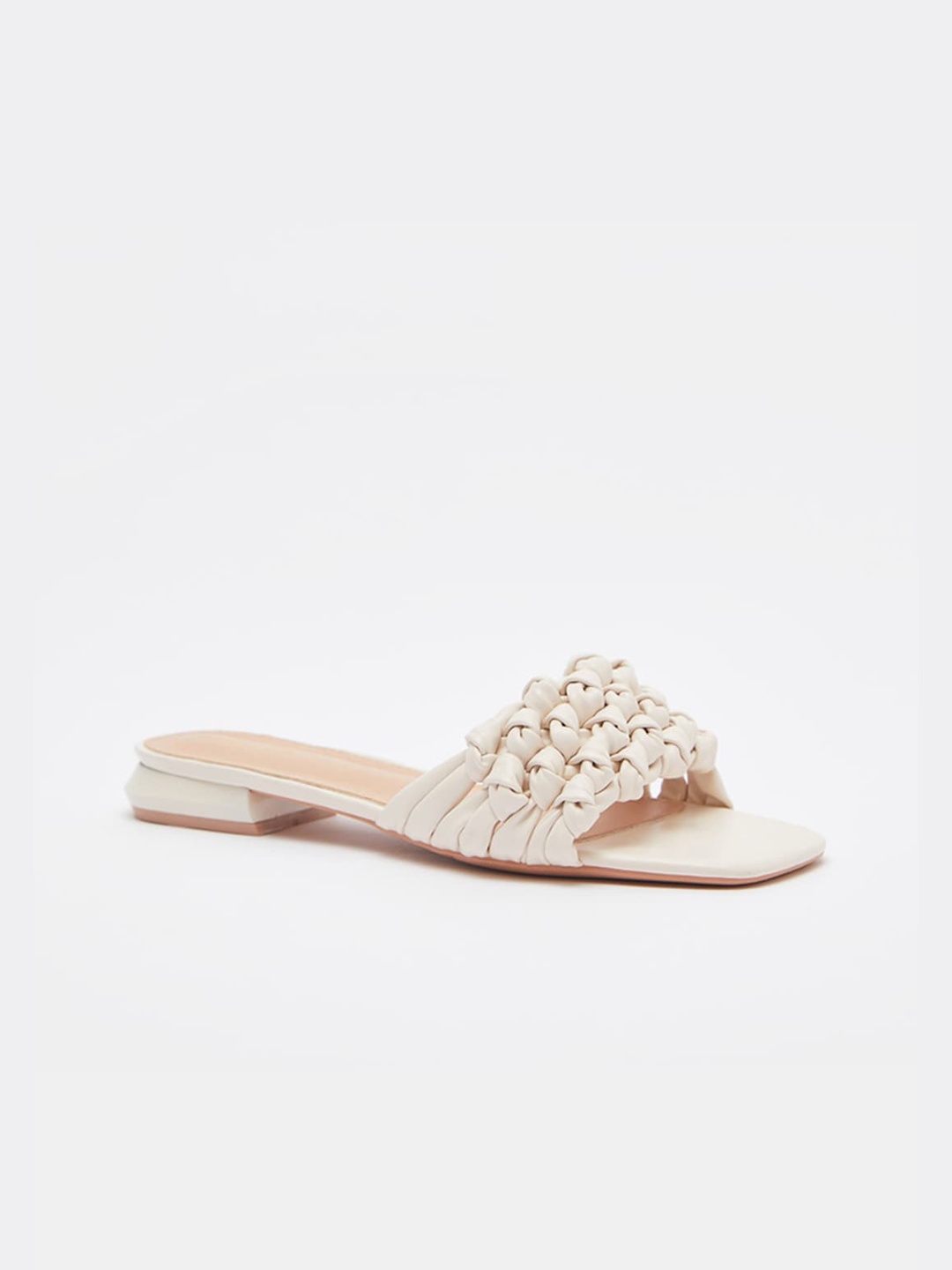 

shoexpress Women Cream-Coloured Open Toe Flats with Laser Cuts
