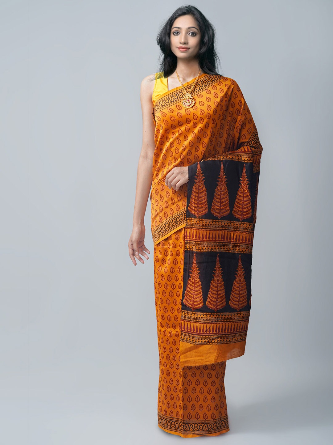 

Unnati Silks Orange & Red Bagh Pure Silk Chanderi Saree