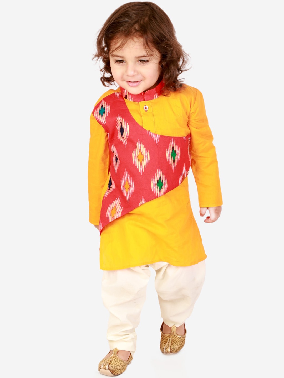 

KID1 Boys Red Yellow Abstract Printed Pure Cotton Kurta Set