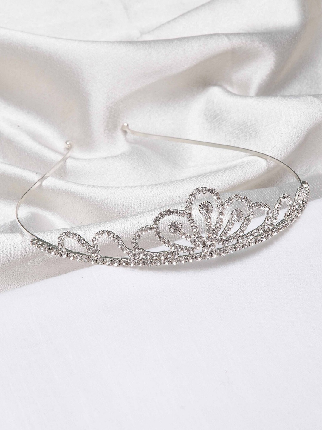 

POPLINS Girls Silver-Toned & White Embellished Tiara