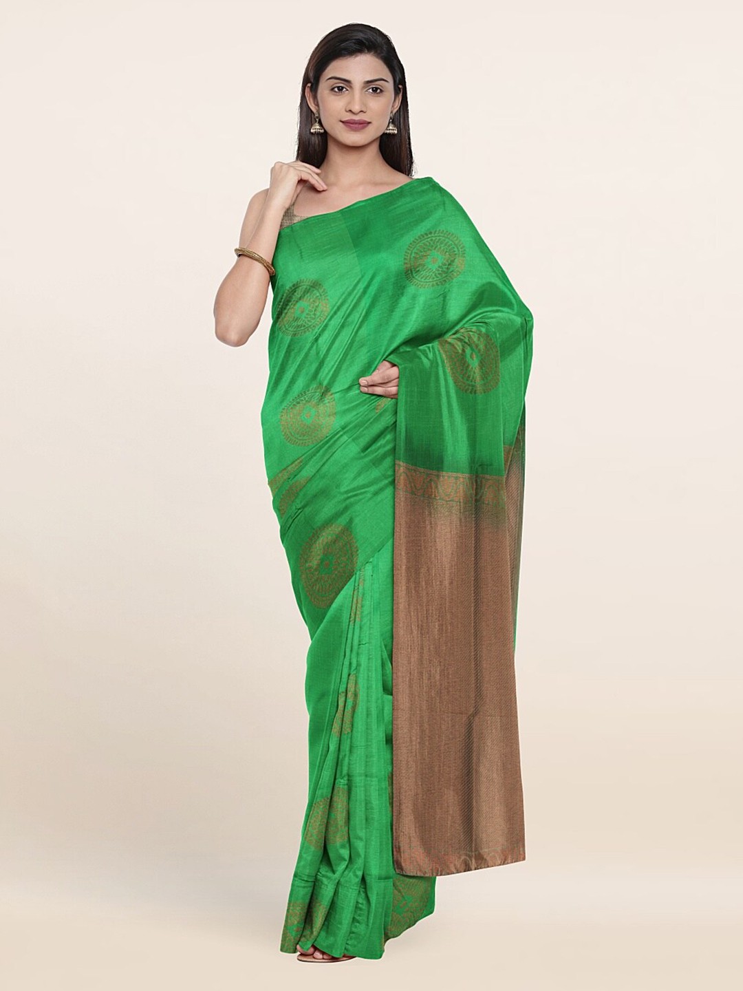

Pothys Green & Gold-Toned Ethnic Motifs Zari Art Silk Saree
