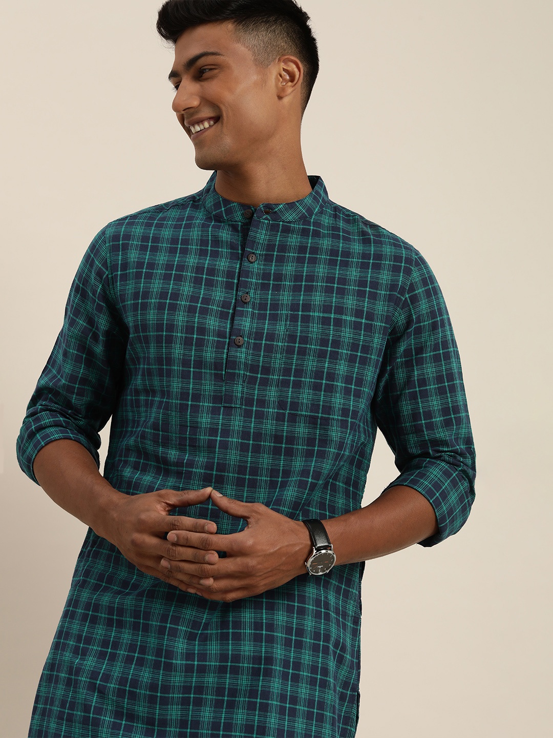 

Taavi Men Navy Blue & Sea Green Woven Legacy Kurta with Side Pockets