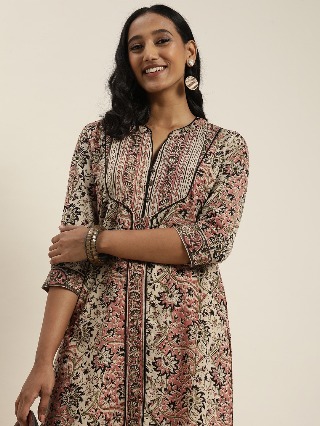 

Taavi Women Multicoloured Kalamkari Ethnic Motifs Printed Pure Cotton Kurta, Multi