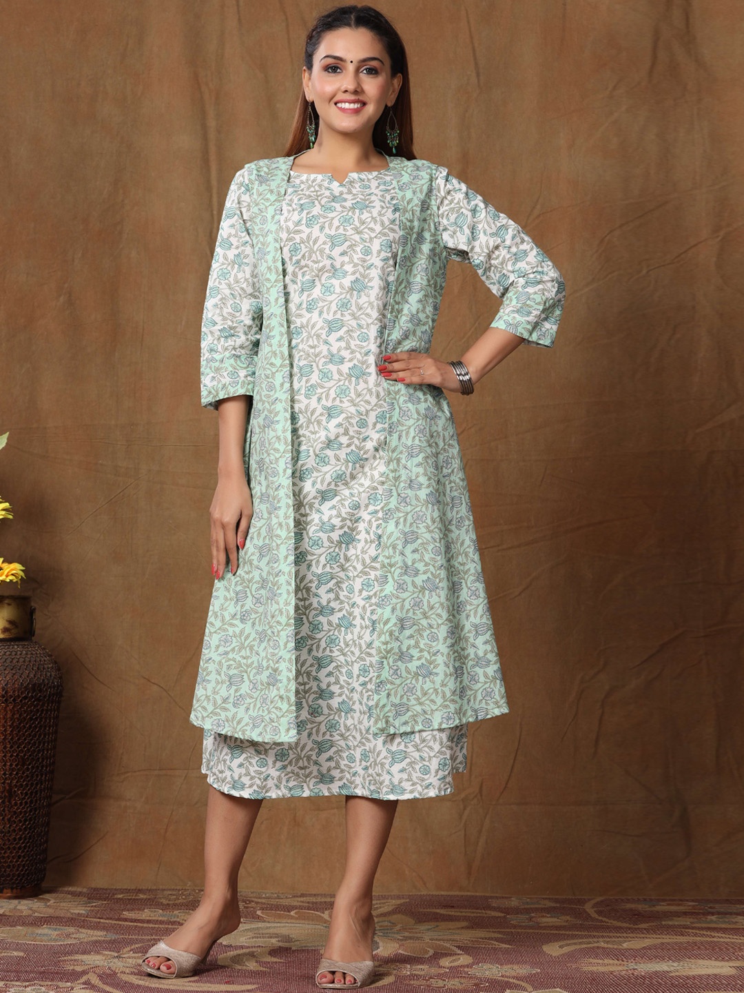 

MIRAVAN Women Green Floral Printed Cotton Dress