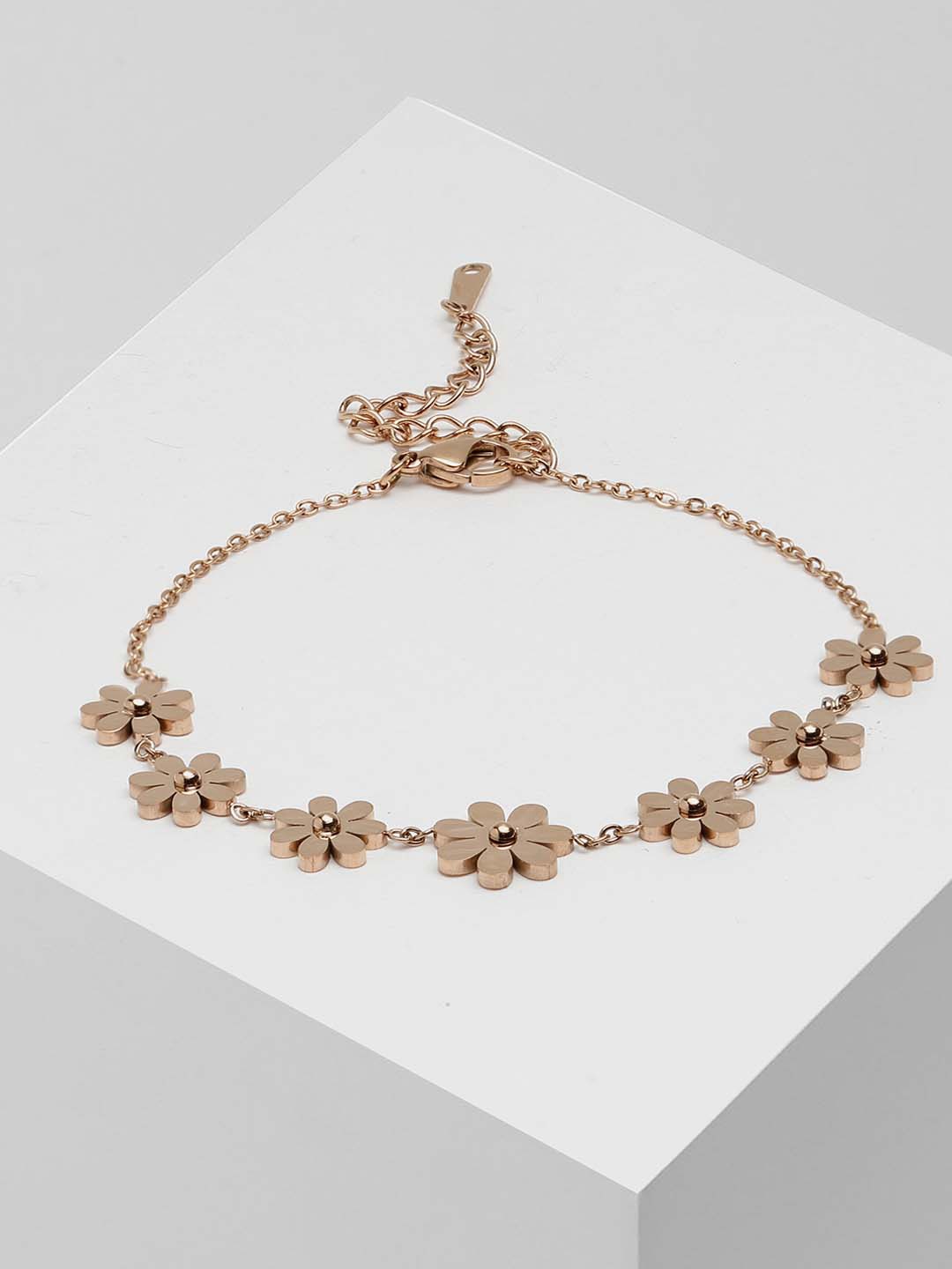 

Wild & Free Women Gold-Toned Handcrafted Gold-Plated Charm Bracelet