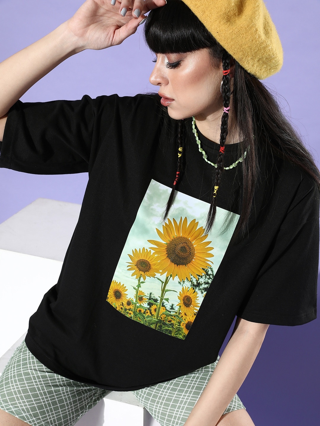 

Stylecast X Hersheinbox Women Black Graphic Joyful Conversation Tshirt