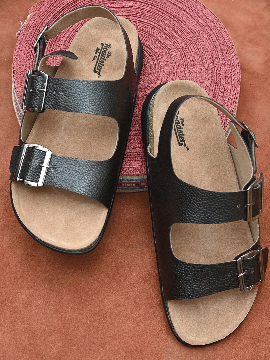 

Roadster Men Brown & Black Comfort Sandals