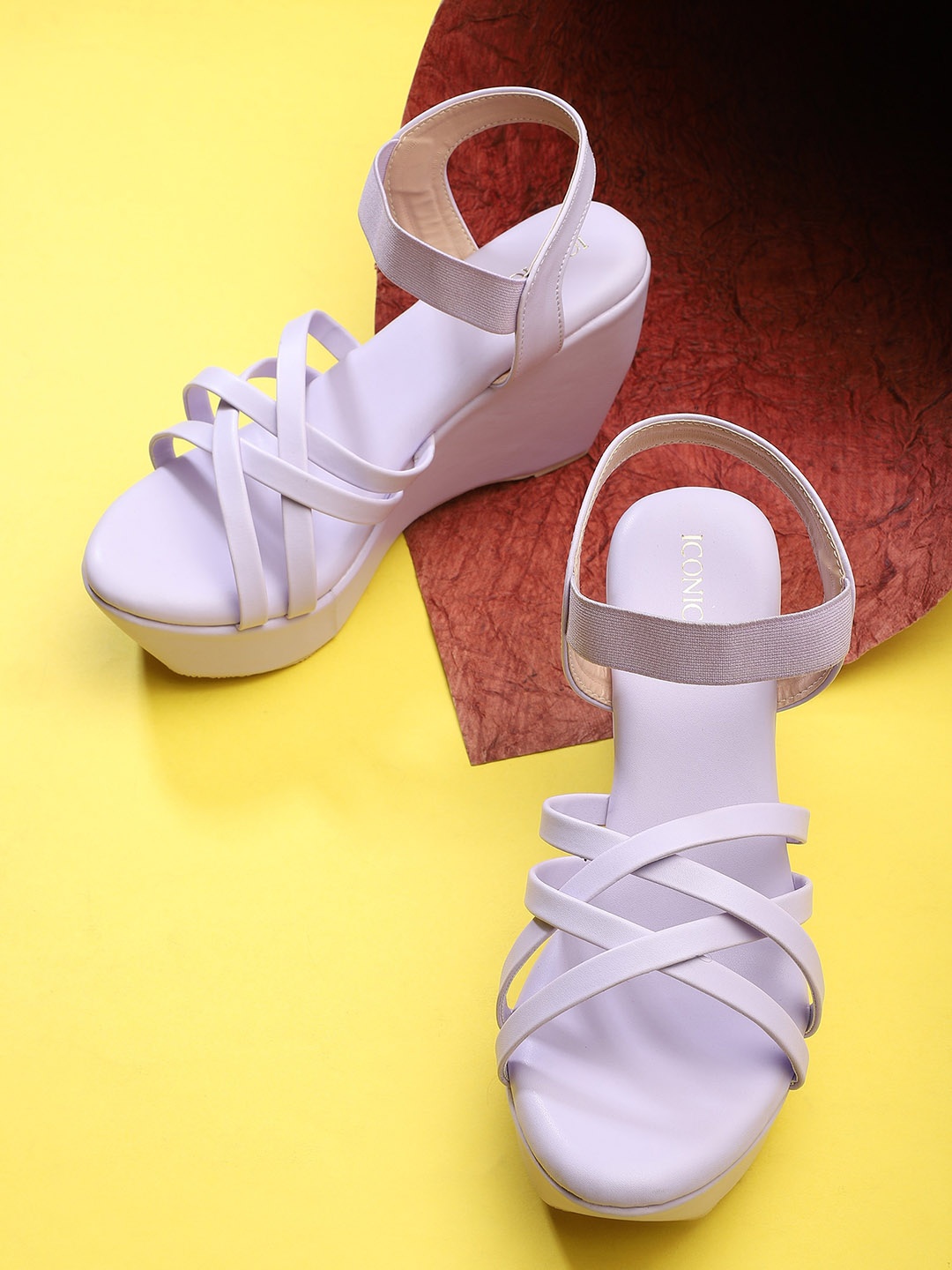 

ICONICS Lavender Flatform with Bows