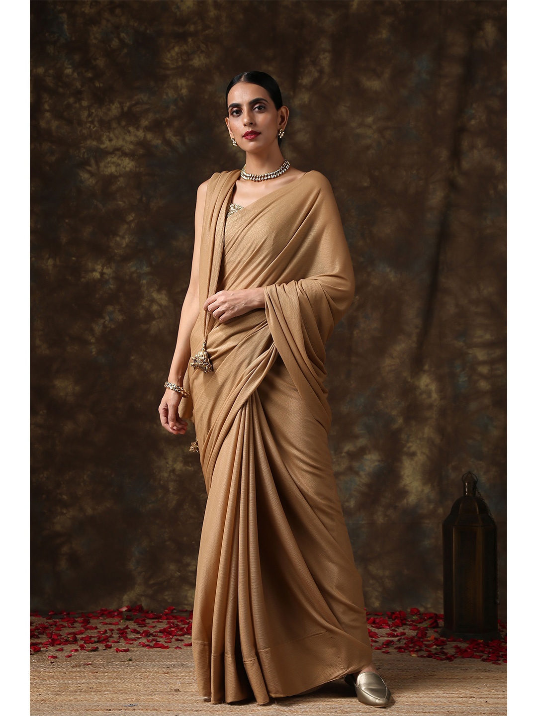 

Swtantra Champagne Solid Pure Chiffon Saree