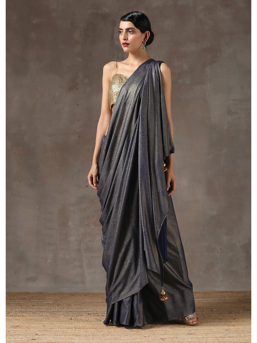 

Swtantra Pure Chiffon Saree, Navy blue