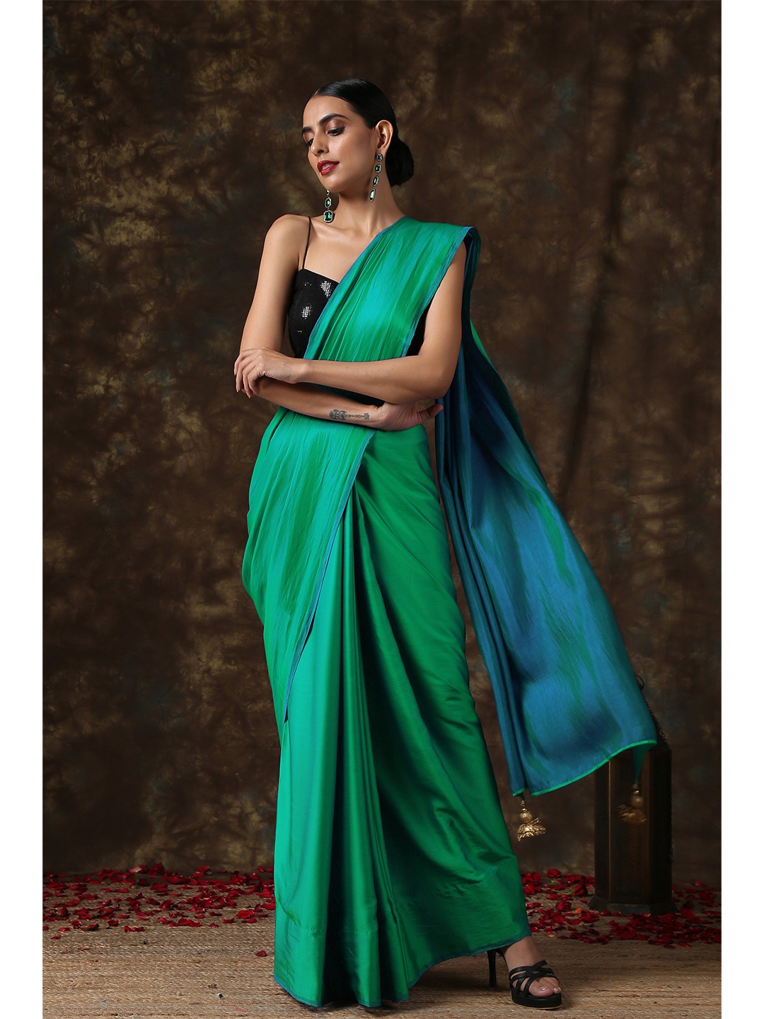 

Swtantra Green & Blue Satin Saree