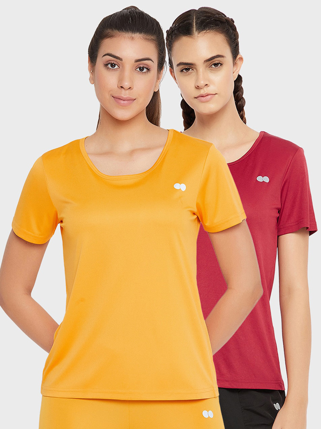 

Clovia Women Multicoloured 2 V-Neck Slim Fit Training or Gym T-shirt, Multi