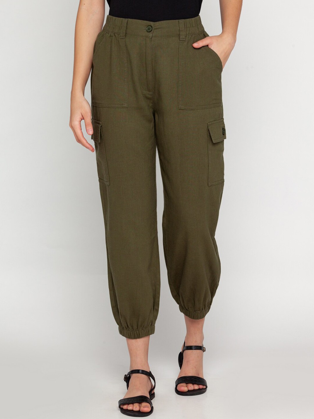 

Zink London Women Green High-Rise Cargos Trousers