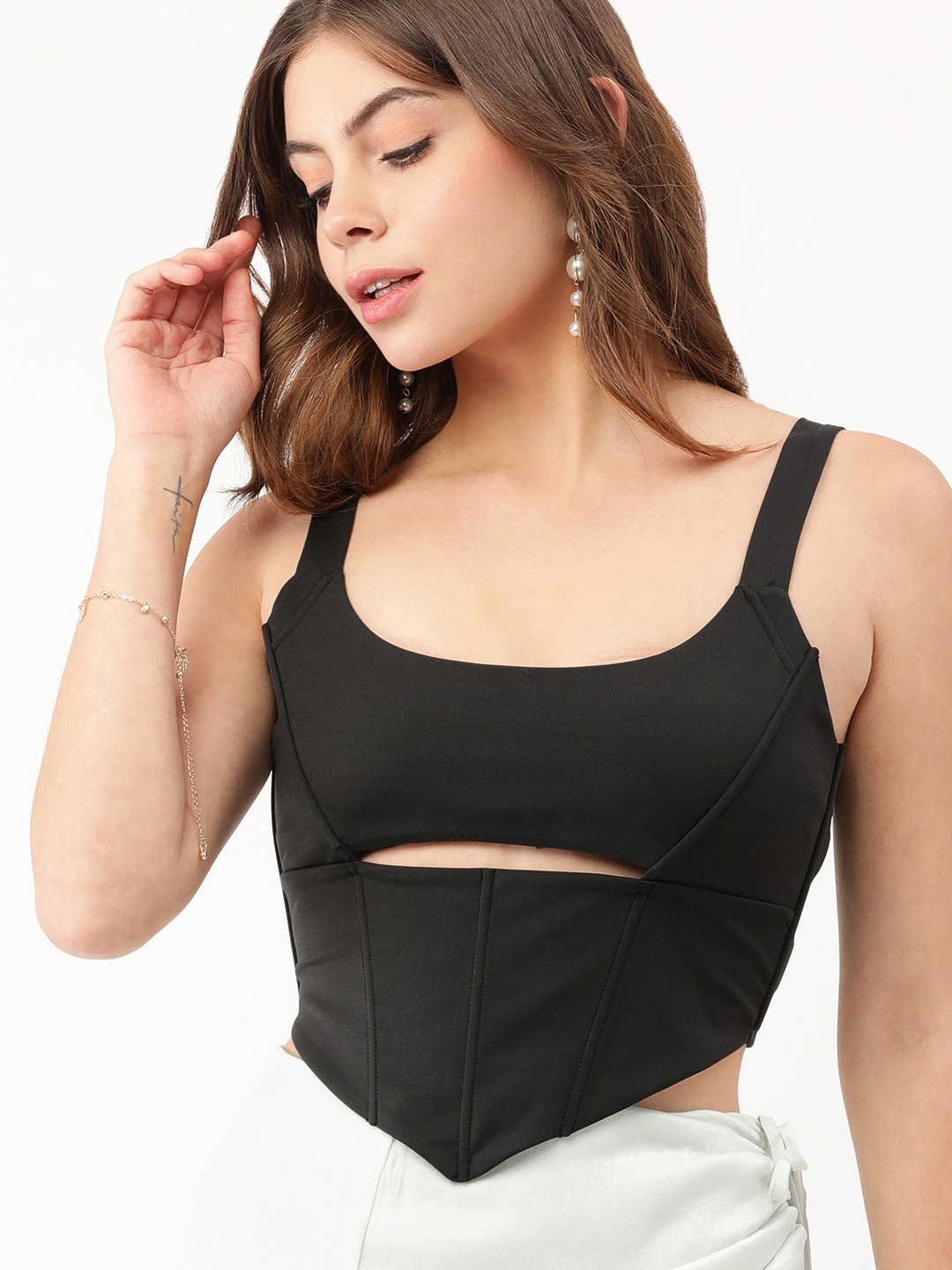 

FOREVER 21 Women Black Solid A-Line Crop Top