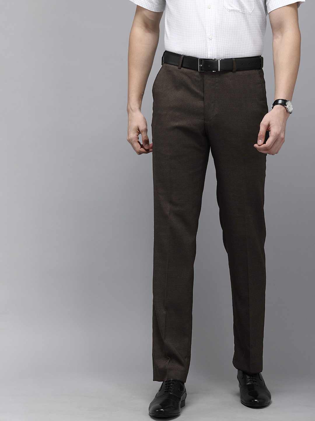 

Park Avenue Men Brown Checked Smart Fit Low-Rise Formal Trousers