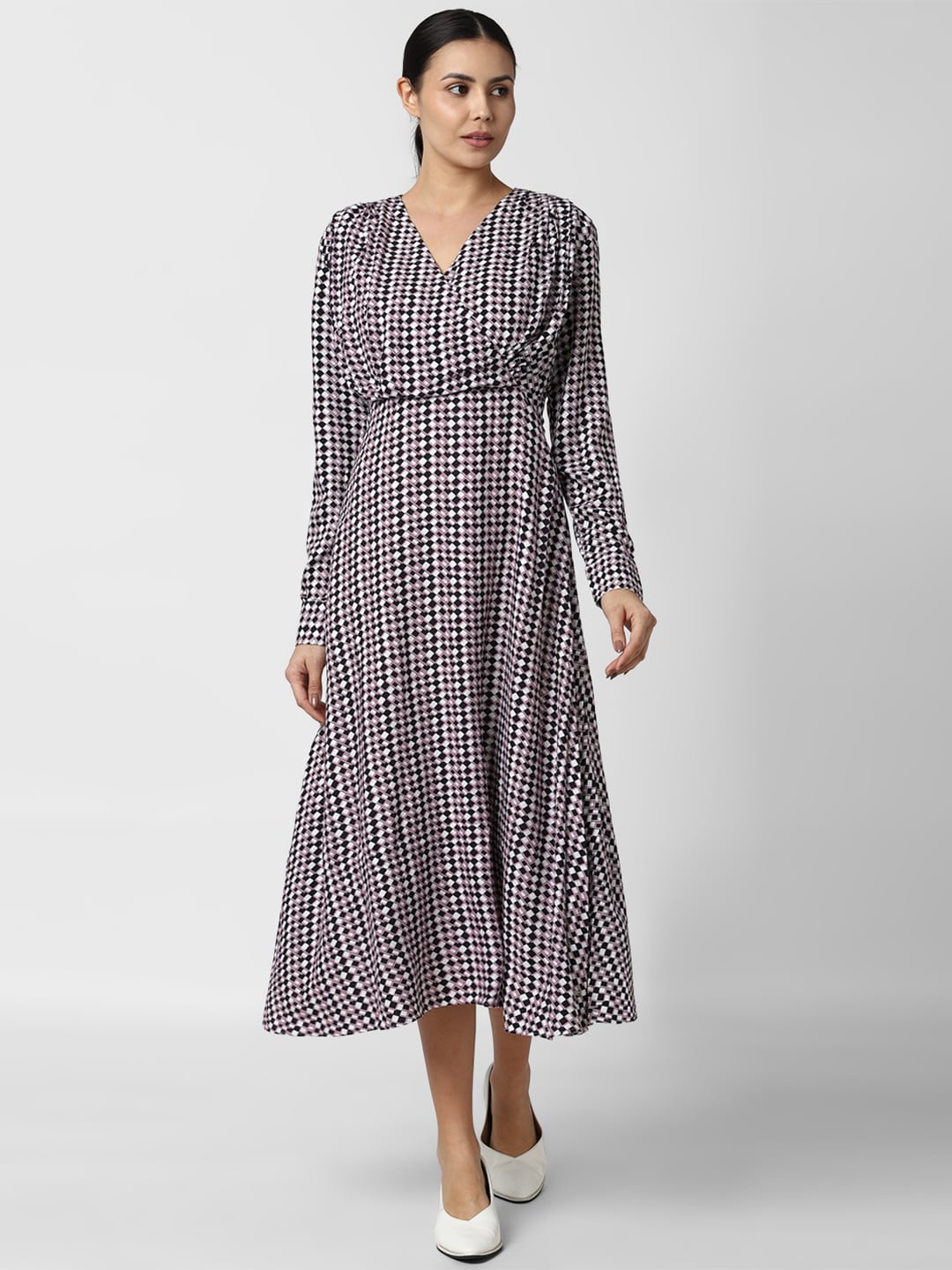 

Van Heusen Woman Pink Empire Midi Dress