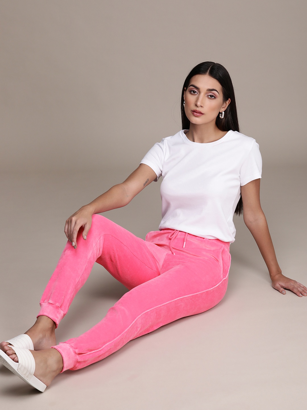 

bebe Women Sangaria Sunset Brand Logo Embellished Regular Joggers, Pink